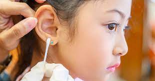 Things To Consider Before You Kid Gets Their Ear Pierced